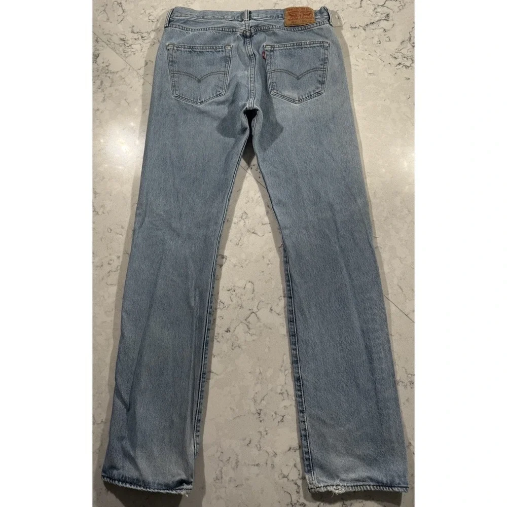 Levi's 501 Jeans Mens 33x34 Blue Light Wash Button Fly Distressed Ripped Grunge